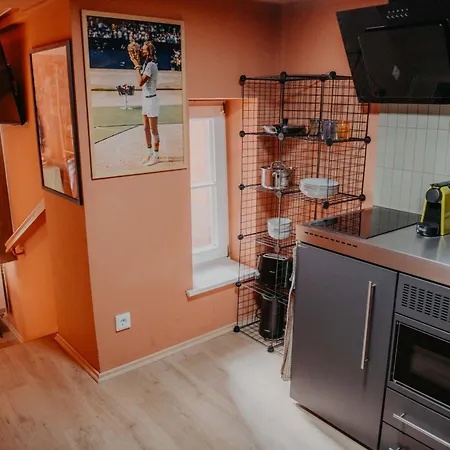 Apartment Sleepart Match Point